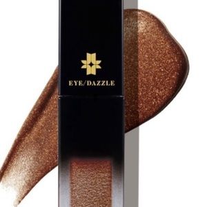 JOSEPHINE LIQUID EYESHADOW IN SHADE MEET LEONA